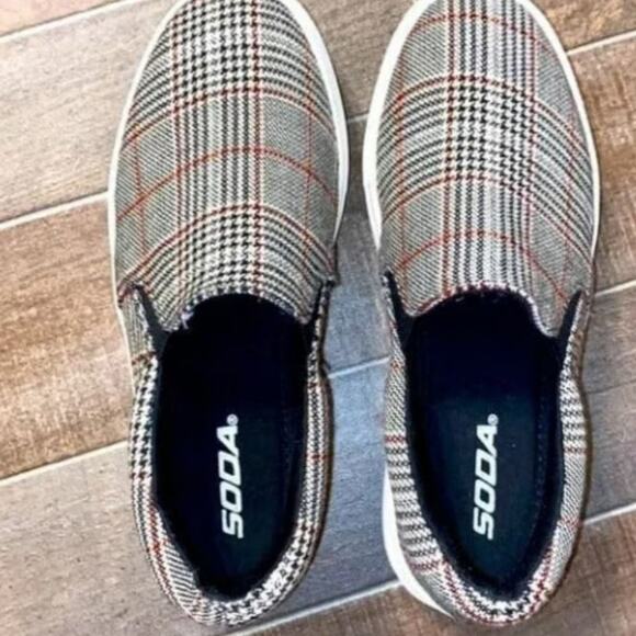 SODA Hike-G Platform Shoes in Plaid, Black/White/Tan - 9 - Picture 1 of 3
